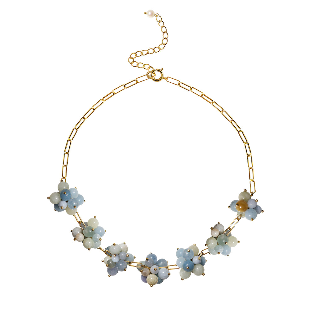 Necklace with aquamarine
