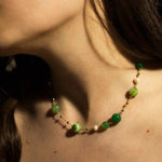 Necklace with green agate and cultured pearls