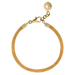 Necklace with a pearl pendant