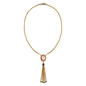 Necklace with rose quartz