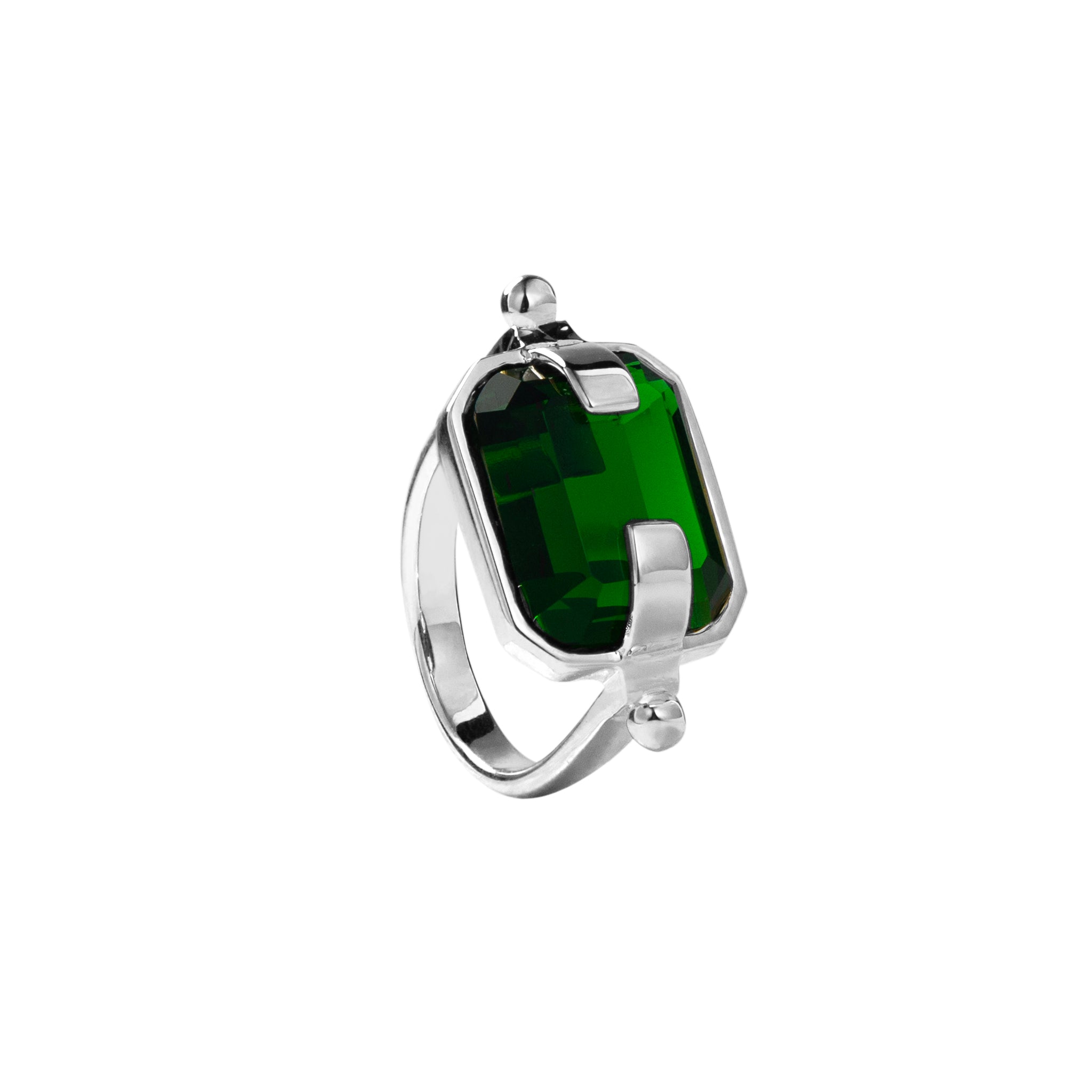 Ring with a green crystal