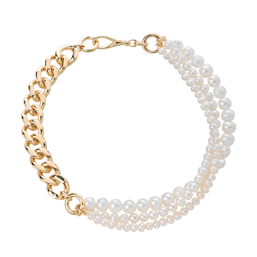Necklace in gold-plated brass with cultured pearls